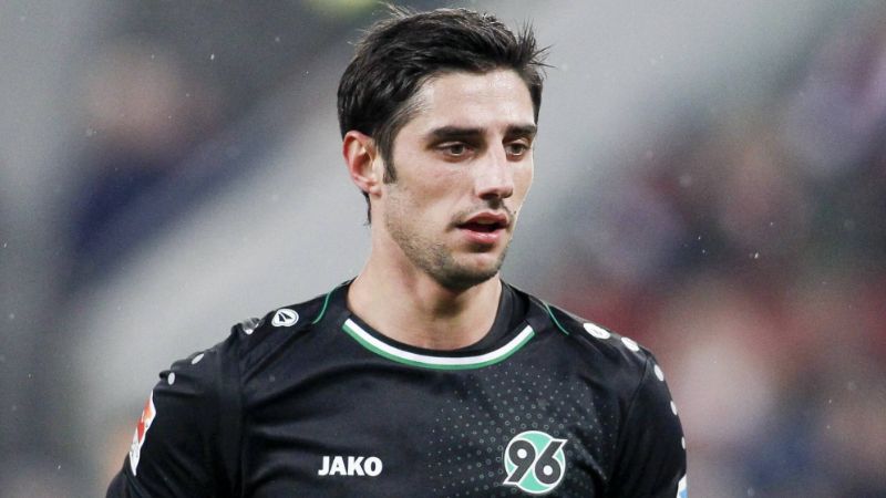 Tiền đạo xuất sắc Lars Stindl 